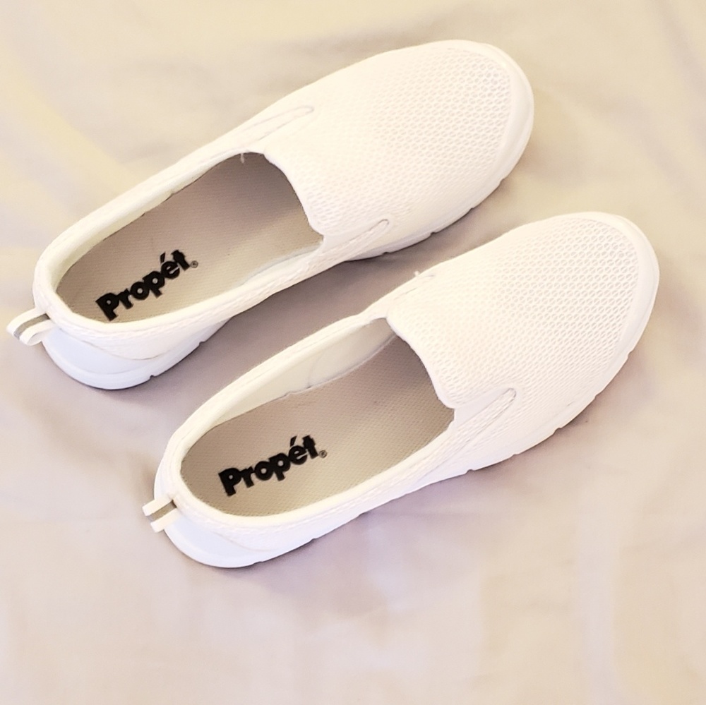 White Slip-on sneakers